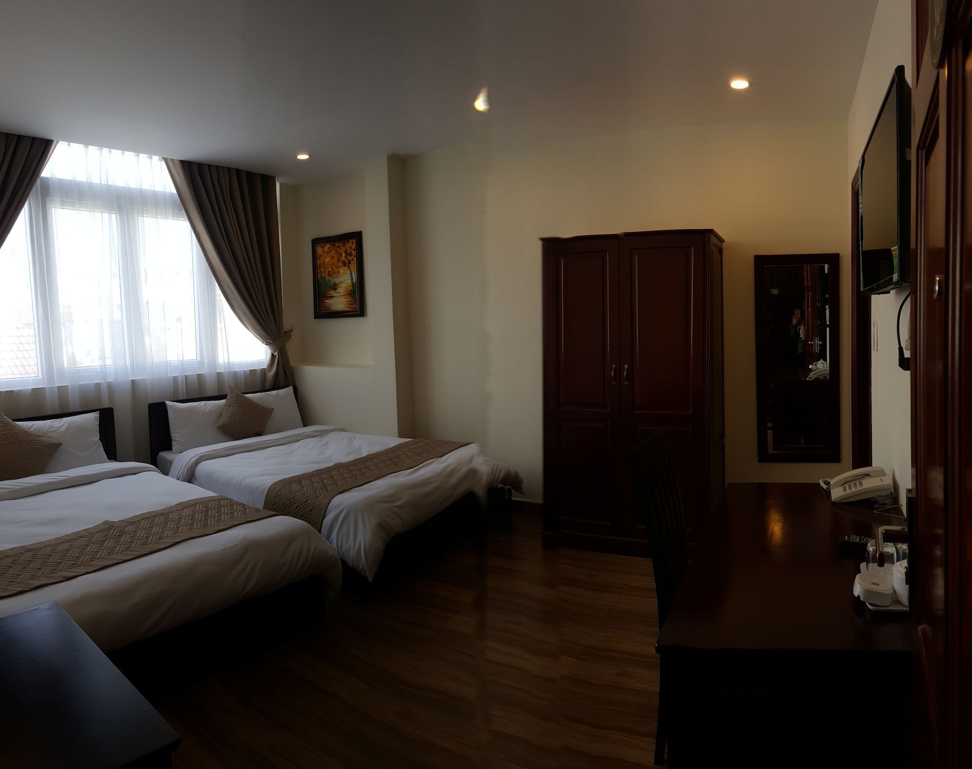 Nam Xuan Premium Hotel 2*